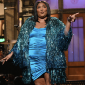 Blog Post : Watch Lizzo Unveil Two New Songs, Twerk With Flute, and Crush ‘Saturday Night Live’ Hosting Gig 